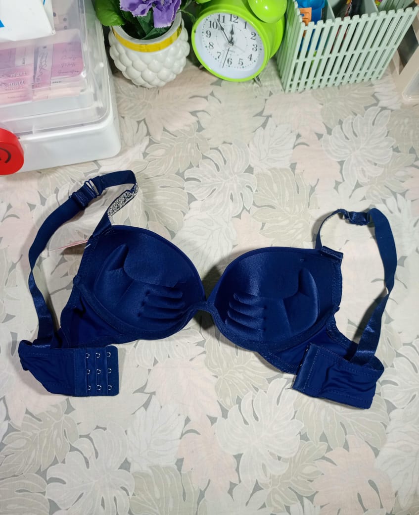 Victoria Secret Full Coverage Bra and Panty Set Alia and